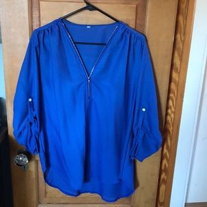 NWOT blouse with zipper